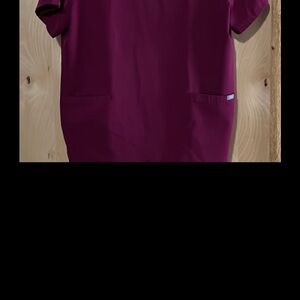 FIGS Women's Short Sleeve Scrub Top in Wine